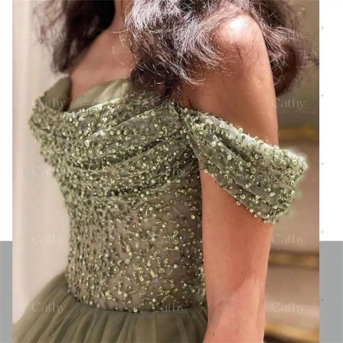 Abito da ballo verde con spalle Abito da sera da principessa verde Abiti da sera da principessa verde