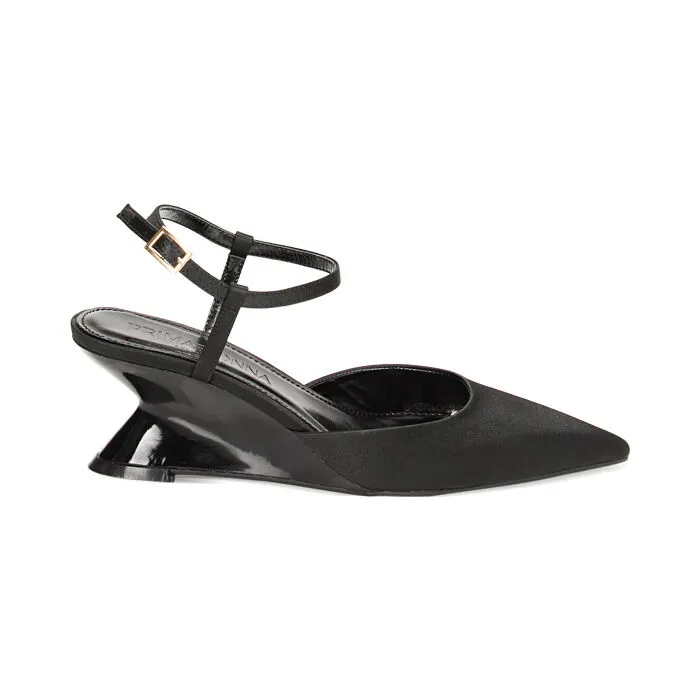 Décolleté slingback nere in raso, zeppa 6,1 cm
