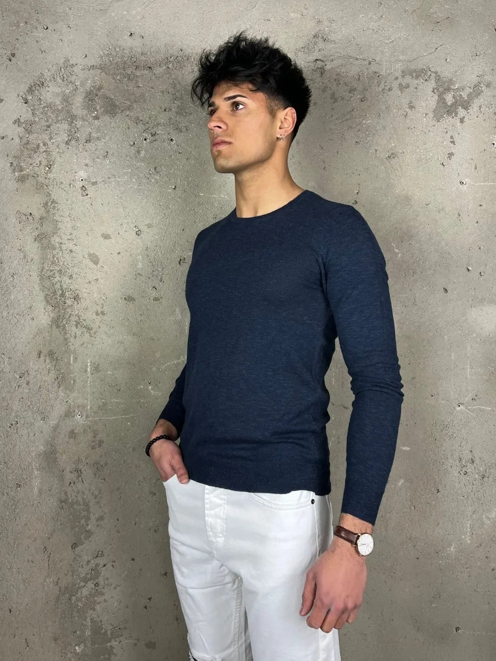 Maglioncino basic leggero girocollo