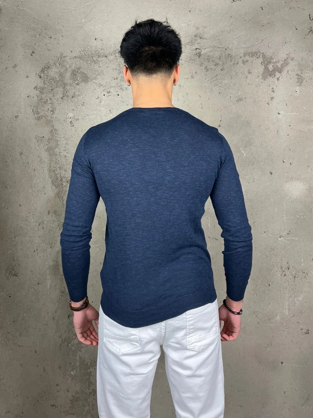 Maglioncino basic leggero girocollo