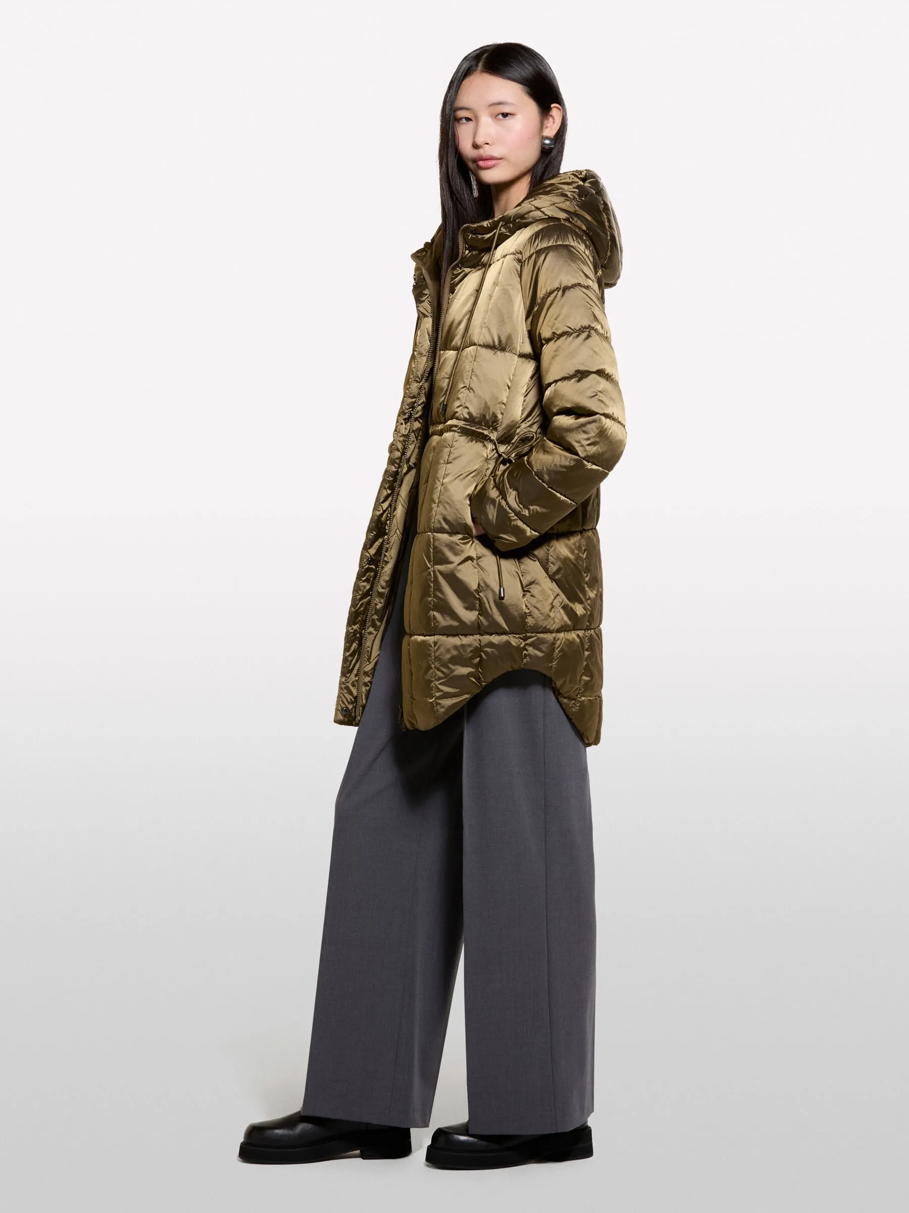 Parka imbottito in nylon satin 