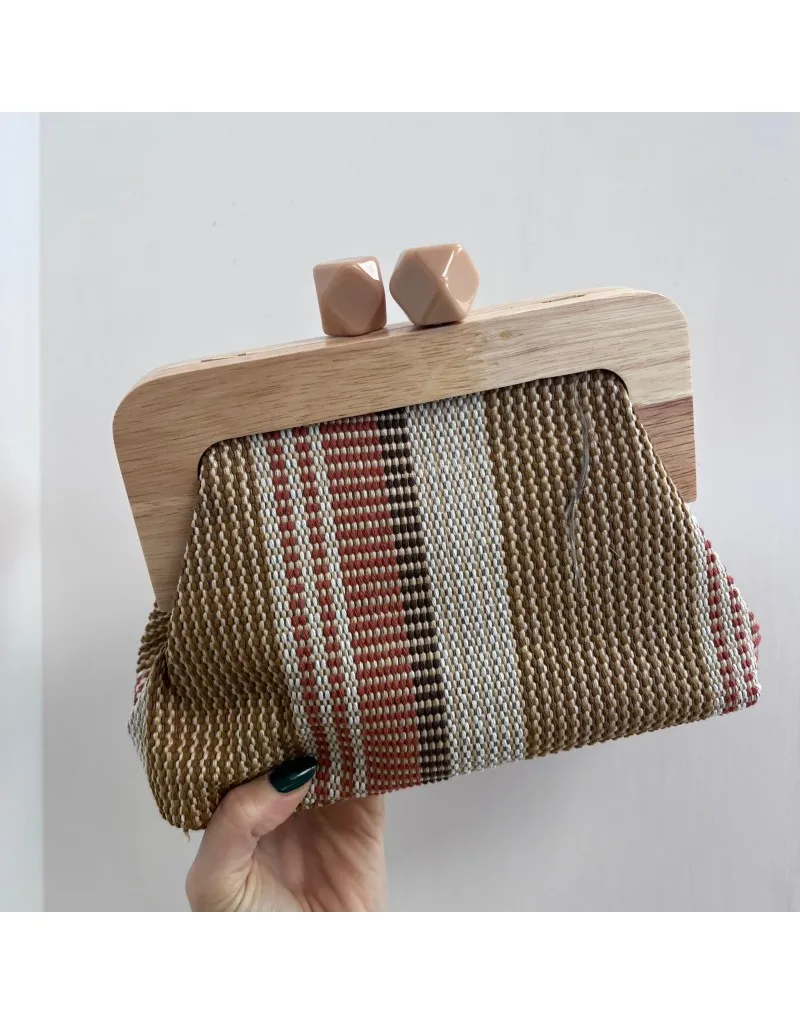 POCHETTE GENEVIEVE RIGATA MARRONE