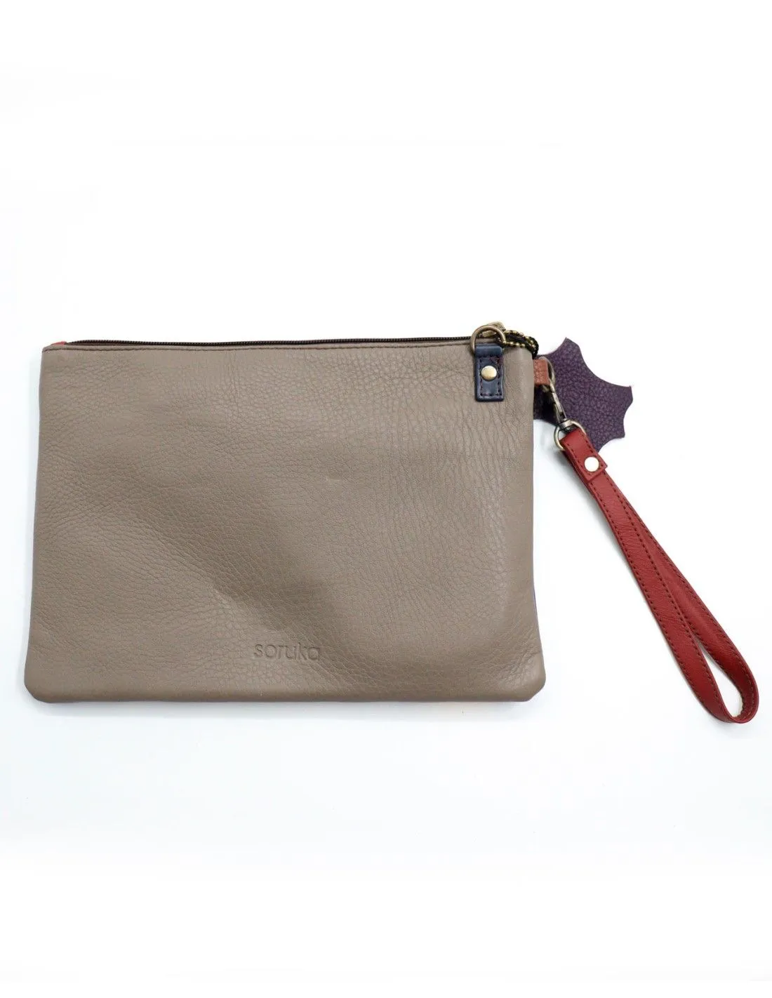POCHETTE PIATTA IN PELLE RICICLATA 28 X 20 X 2 cm "TRULY"