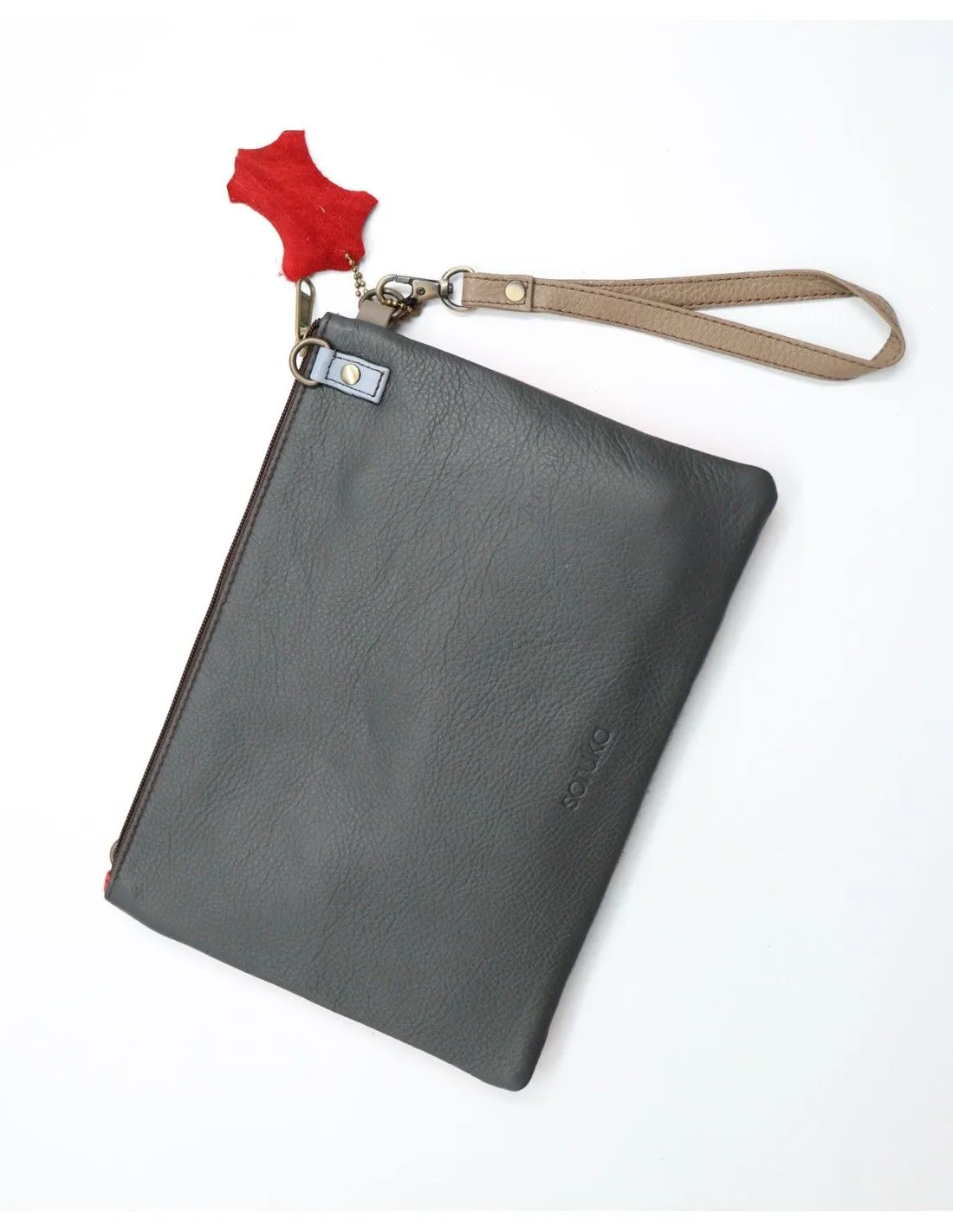 POCHETTE PIATTA IN PELLE RICICLATA 28 X 20 X 2 cm "TRULY"