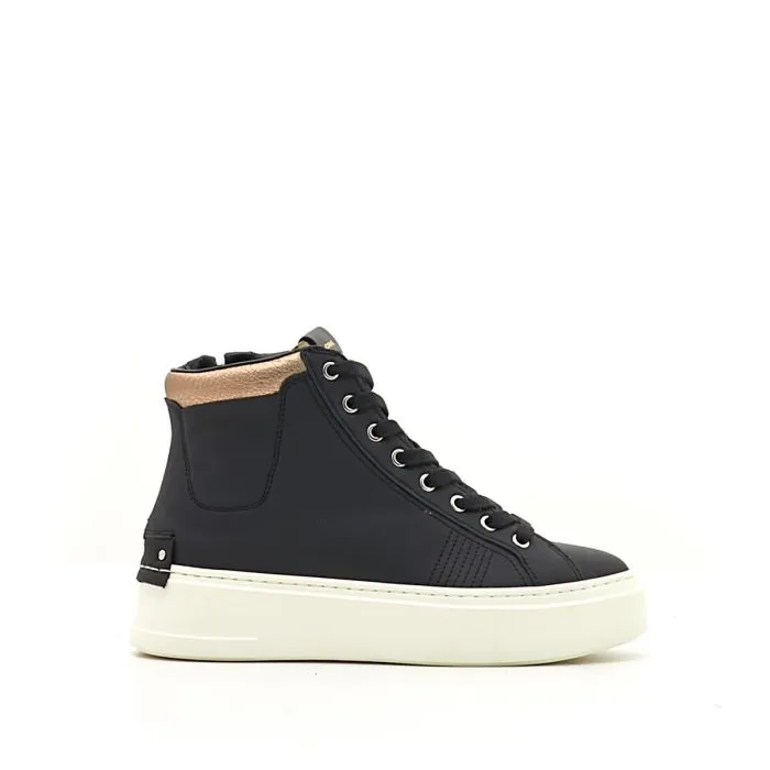 SNEAKERS IN PELLE