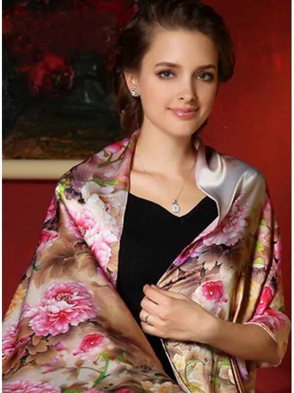 Stola in pura Seta 100% colorata con rose e sfumature beige