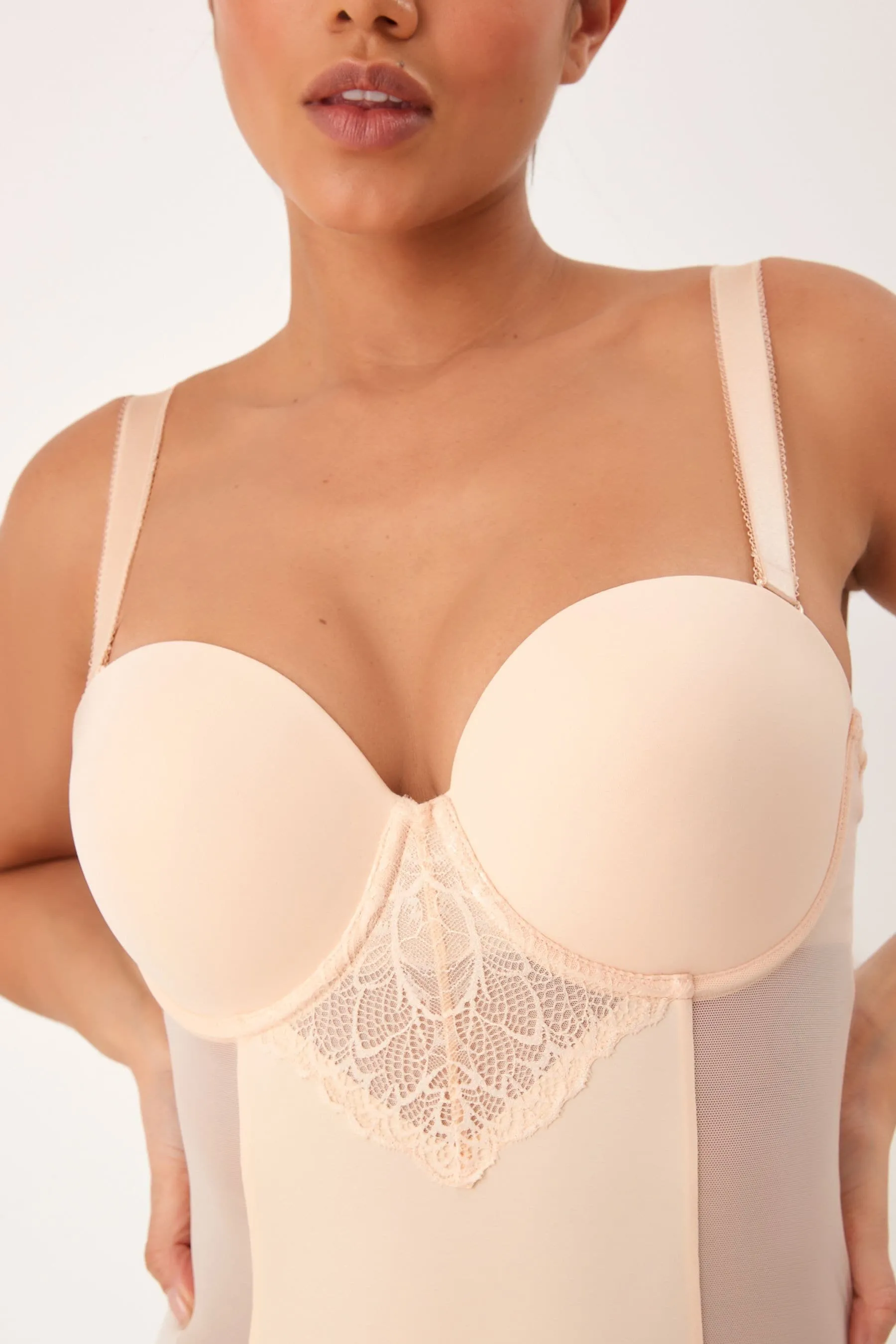Tummy Control - Sottoveste leggera imbottita Pizzo coppa DD+