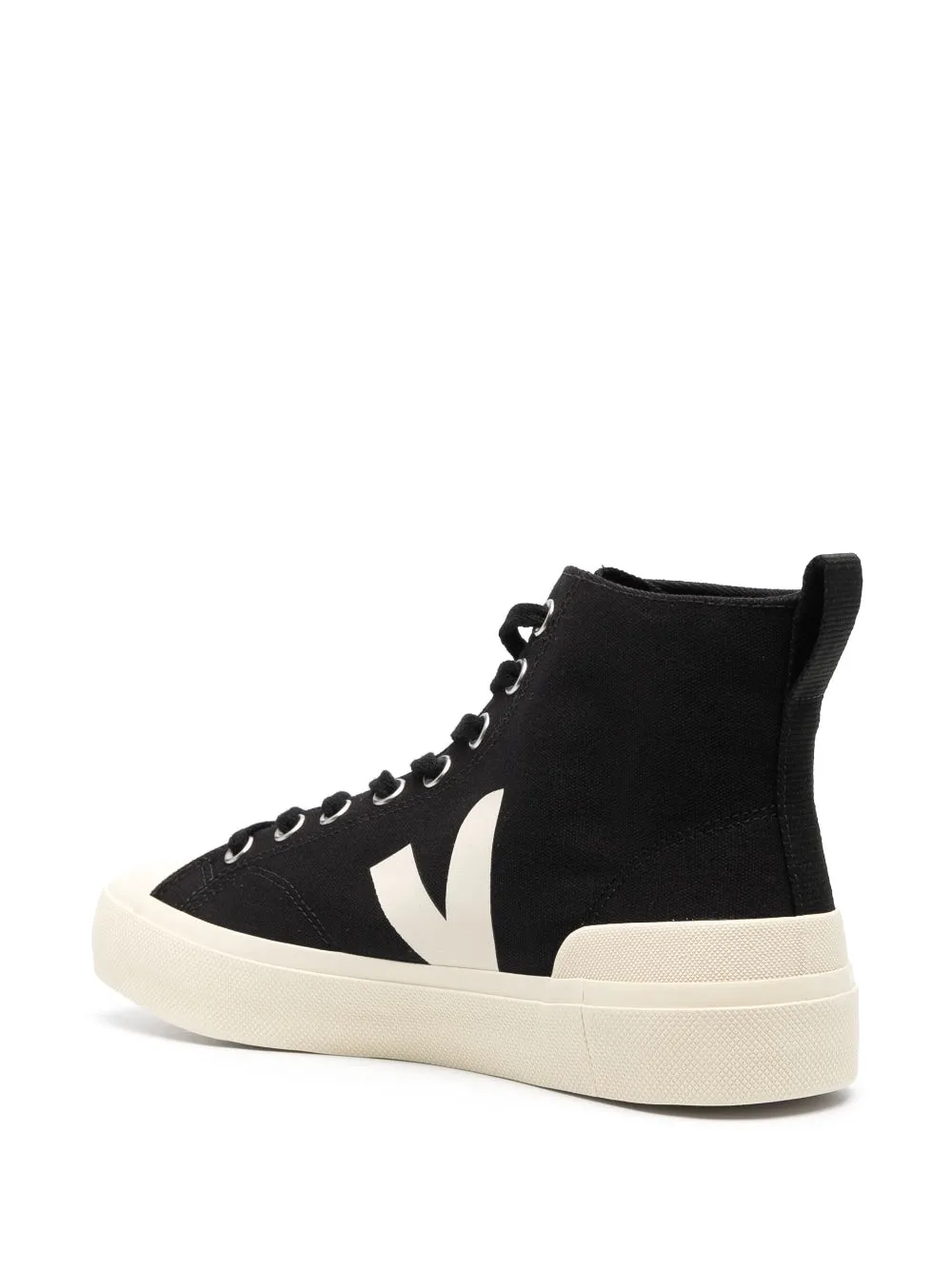 VEJA  Sneakers