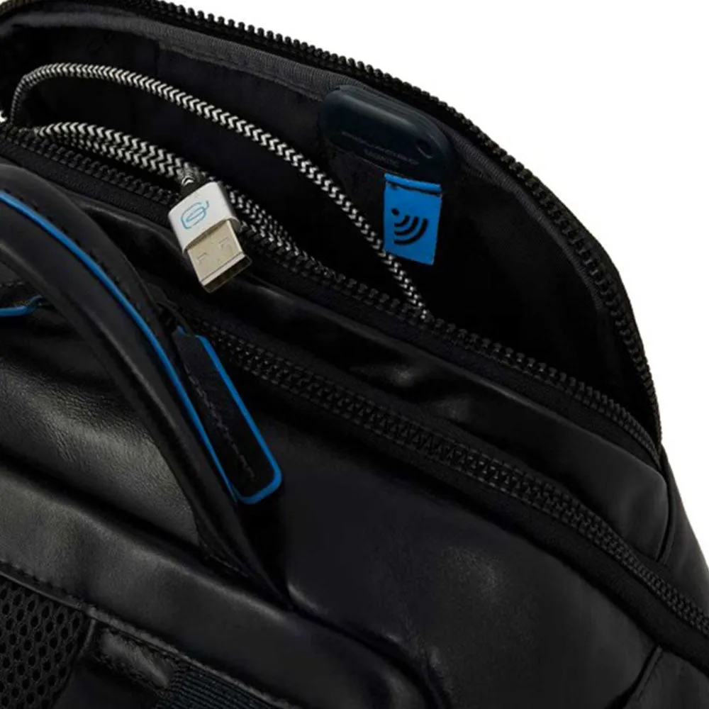 Zaino PIQUADRO Porta Pc 14 e IPad  In Pelle Nera Linea B2V - CA5941B2V